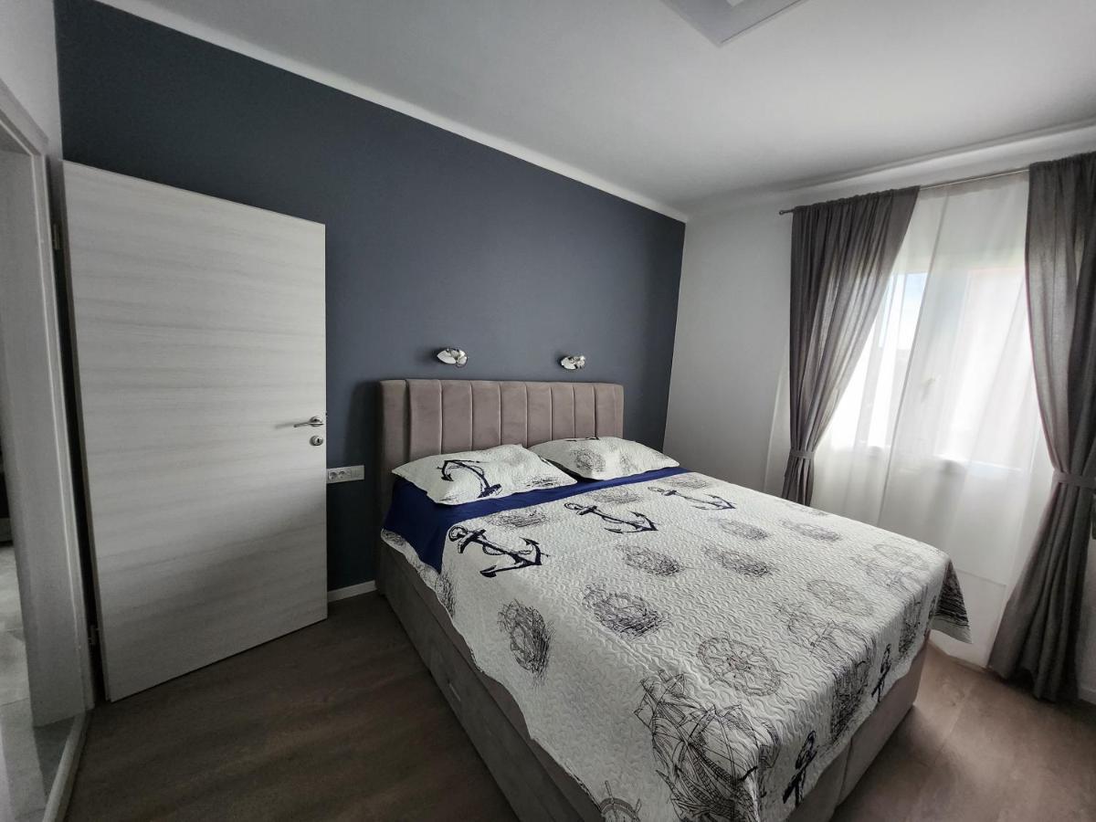 Airport Split Apartment Kastel Stafilic Exterior photo