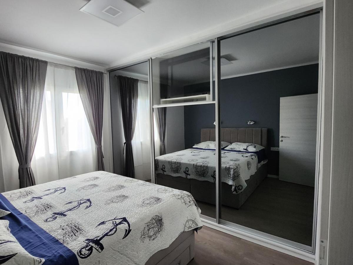 Airport Split Apartment Kastel Stafilic Exterior photo
